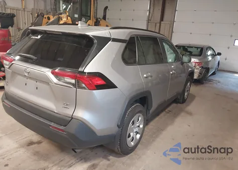 2021 Toyota Rav4 Le z USA, uszkodzony, nr VIN 2T3F1RFV6MC159008
